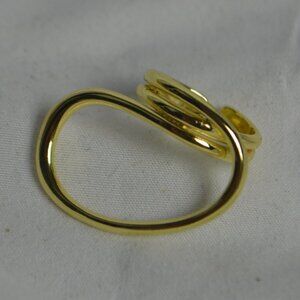 Modern Adjustable Gold Tone Swirl Ring - NEW